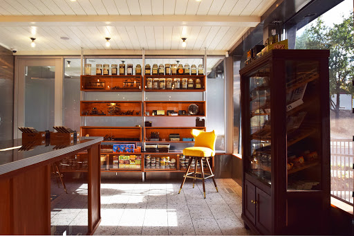 Tobacco Shop «Tobacco Leaf», reviews and photos, 7351 Assateague Dr, Jessup, MD 20794, USA