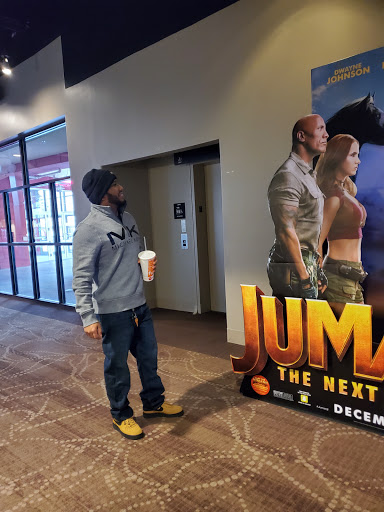 Movie Theater «AMC Oakview Plaza 24», reviews and photos, 3555 S 140th Plaza, Omaha, NE 68144, USA