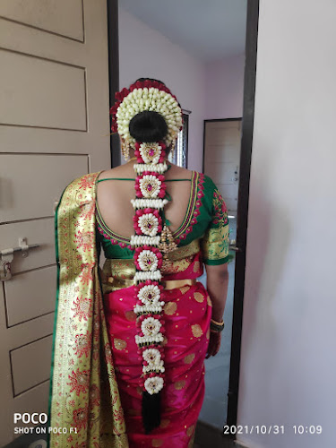 Nayana Beauty Parlour Honnavar