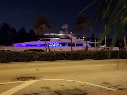 Night Club «LIV», reviews and photos, 4441 Collins Ave, Miami Beach, FL 33140, USA