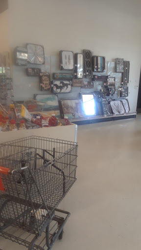 Discount Store «Big Lots», reviews and photos, 725 N University Dr, Coral Springs, FL 33071, USA