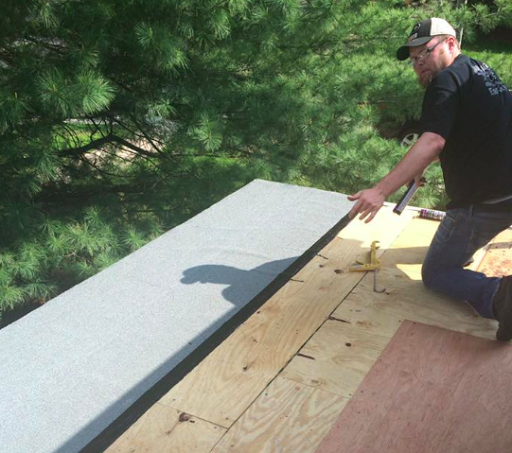 Roofing Contractor «Badgerland Roofers», reviews and photos, 1360 Regent St #275, Madison, WI 53715, USA