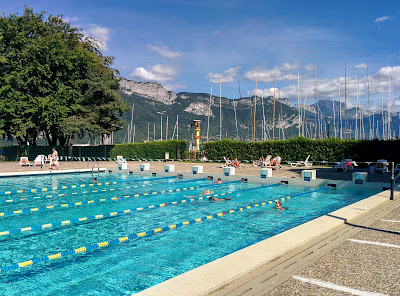 Piscine des Marquisats à Annecy