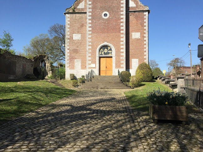 Reacties en beoordelingen van Eglise Saints Martin & Jacques de Houtain-le-Val