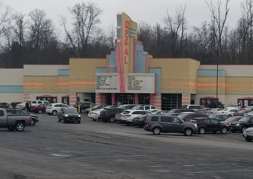 Movie Theater «Regal Cinemas Interstate Park 18», reviews and photos, 1089 Interstate Pkwy, Akron, OH 44312, USA