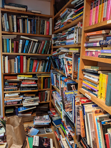 Used Book Store «O P Metuchen Books», reviews and photos, 465 Main St, Metuchen, NJ 08840, USA