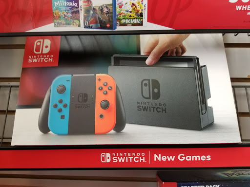 Video Game Store «GameStop», reviews and photos, 700 N Milwaukee Ave #142, Vernon Hills, IL 60061, USA