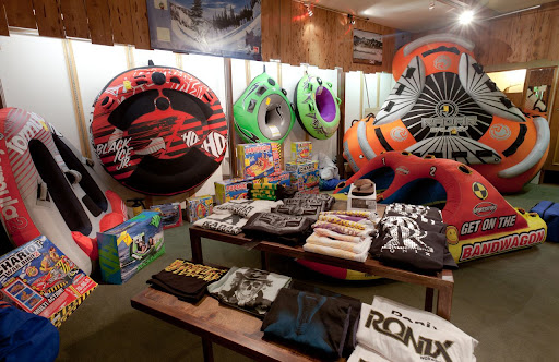 Sporting Goods Store «Sports LTD», reviews and photos, 22642 Ventura Blvd, Woodland Hills, CA 91364, USA