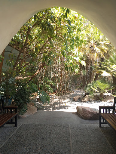 Anthonys Fish Grotto image