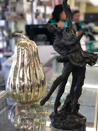 Thrift Store «Thrift Store of Virginia», reviews and photos, 3115 Sherwood Hall Ln, Alexandria, VA 22306, USA