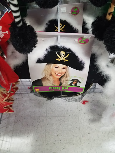 Thrift Store «Goodwill», reviews and photos, 765 East Ave, Chico, CA 95926, USA