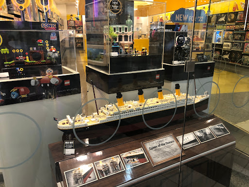 Toy Store «The LEGO Store», reviews and photos, 6600 Topanga Canyon Blvd, Canoga Park, CA 91303, USA