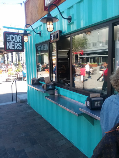 Shopping Mall «Channelside Bay Plaza», reviews and photos, 615 Channelside Dr #117, Tampa, FL 33602, USA