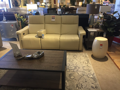 Furniture Store «Family Furniture & Mattress Galleries», reviews and photos, 8626 US-441, Leesburg, FL 34788, USA
