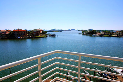 Private Golf Course «Pasadena Yacht & Country Club», reviews and photos, 6300 Pasadena Point Blvd S, Gulfport, FL 33707, USA