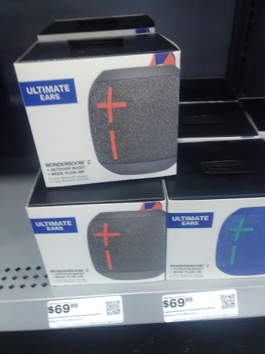 Electronics Store «Best Buy», reviews and photos, 6670 Edwardsville Crossing Dr, Edwardsville, IL 62025, USA