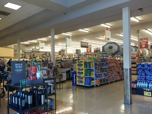 Grocery Store «Safeway», reviews and photos, 1767 E Prince Rd, Tucson, AZ 85719, USA