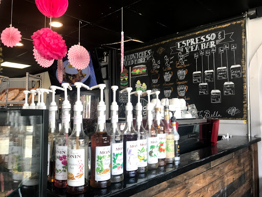 Caterer «Piquant Artisan Caterers», reviews and photos, 1704 N Howard Ave, Tampa, FL 33607, USA