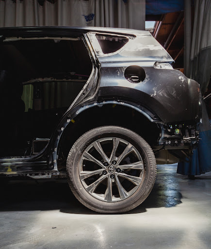 Auto Body Shop «Classic Auto Craft Auto Body Collision & Dent Repair», reviews and photos, 555 Irwin St, San Rafael, CA 94901, USA