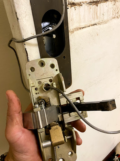 Locksmith «Absolute Locksmith Inc», reviews and photos, 30057 Alicia Pkwy, Laguna Niguel, CA 92677, USA