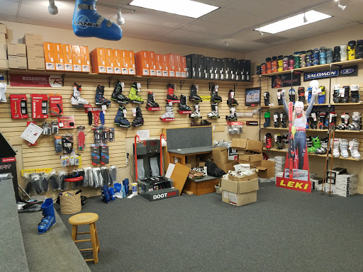 Ski Shop «Pro-Fit Ski & Mountain Sports», reviews and photos, 34 Catoctin Cir SE, Leesburg, VA 20175, USA