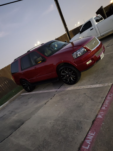 Auto Body Shop «Maaco Collision Repair & Auto Painting», reviews and photos, 2434 N Story Rd, Irving, TX 75062, USA