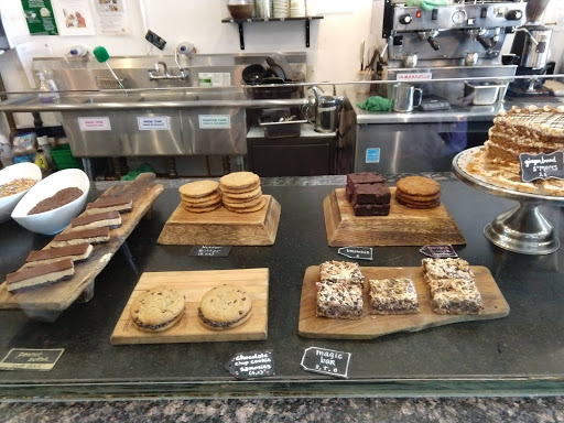 Ice Cream Shop «[FoMu] Premium Alternative Ice Cream + Café», reviews and photos, 481 Cambridge St, Allston, MA 02134, USA