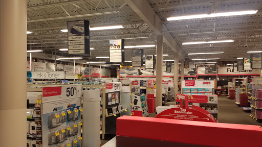 Office Supply Store «Office Depot», reviews and photos, 5301 W 20th Ave, Hialeah, FL 33012, USA