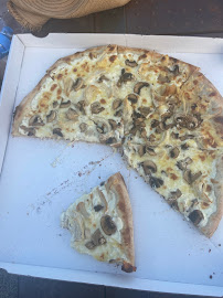 Plats et boissons du Pizzas à emporter L’AS de PIZZ - Pizzeria du Vieux-Lyon - n°6
