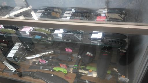 Sporting Goods Store «BIG 5 SPORTING GOODS», reviews and photos, 2421 W Rosecrans Ave, Gardena, CA 90249, USA