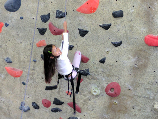 Rock Climbing Gym «Hangar 18 Indoor Climbing Gym - South Bay», reviews and photos, 4926 W Rosecrans Ave, Hawthorne, CA 90250, USA