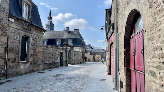 Le couvent des bénédictines 39 Rue de Lehon, 22100 Dinan, France