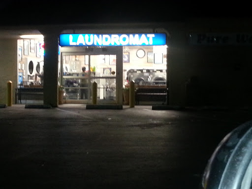 Laundromat «Coin-Op Laundry Milpitas - Open 24 Hours Every Day», reviews and photos, 588 N Abel St, Milpitas, CA 95035, USA