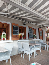 Atmosphère du Restaurant La Flambée à Saint-Pierre-d'Entremont - n°1