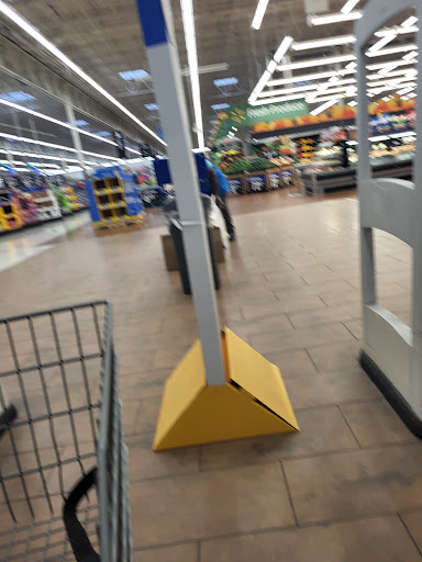 Department Store «Walmart Supercenter», reviews and photos, 45400 Marketplace Blvd, Chesterfield, MI 48051, USA