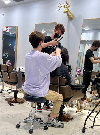 Hair Salon «J1 Hair Salon», reviews and photos, 5512 7th Ave, Brooklyn, NY 11220, USA