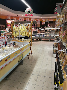 Supermercato Family Contrada, Via Margherita di Savoia, 89044 Locri RC, Italia