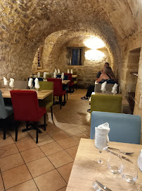 Atmosphère du Restaurant français Auberge Le Mirandol à Sarlat-la-Canéda - n°3