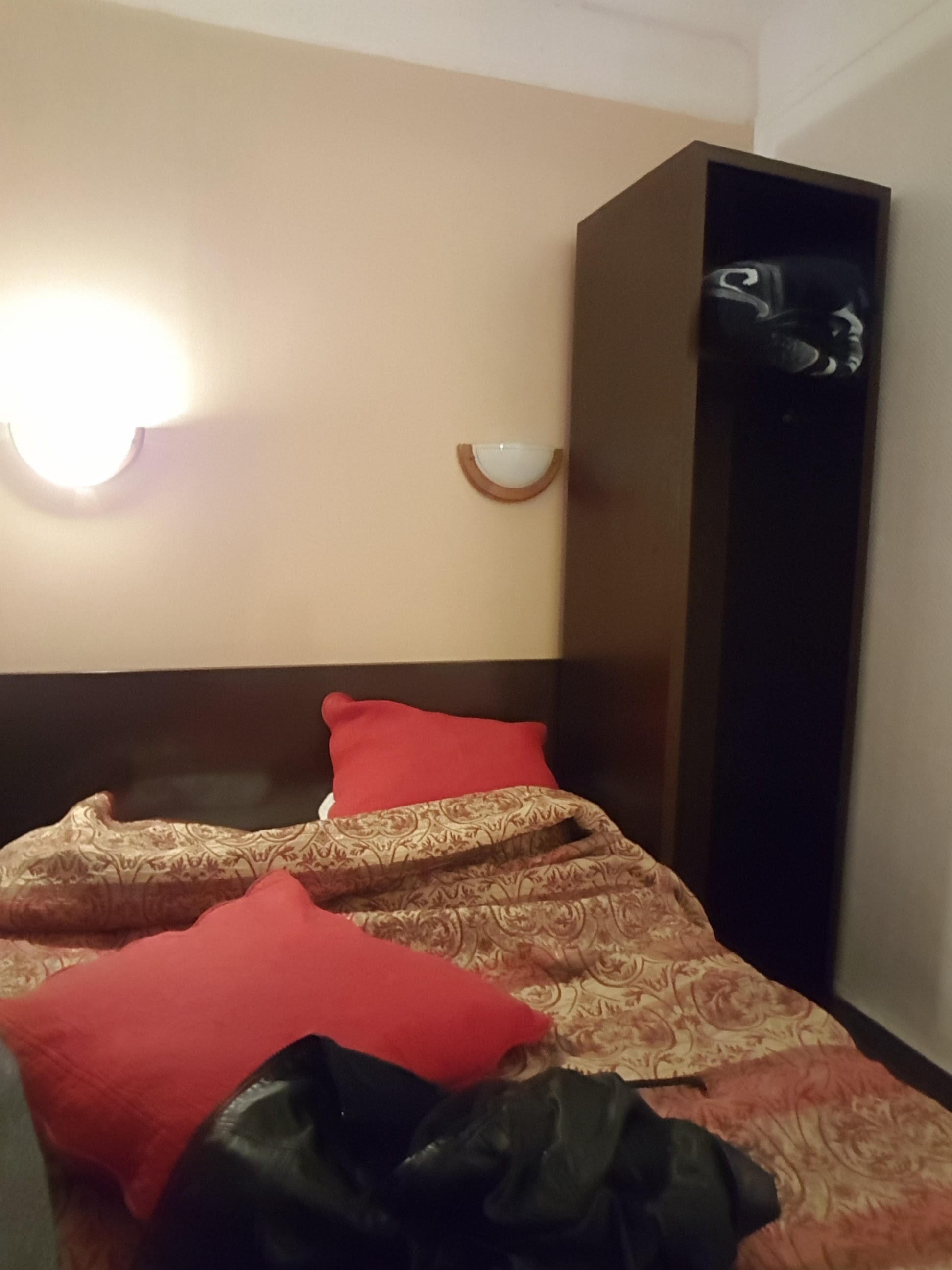 Photo n° 5 de l'avis de Konstantin.t fait le 22/03/2018 à 17:07