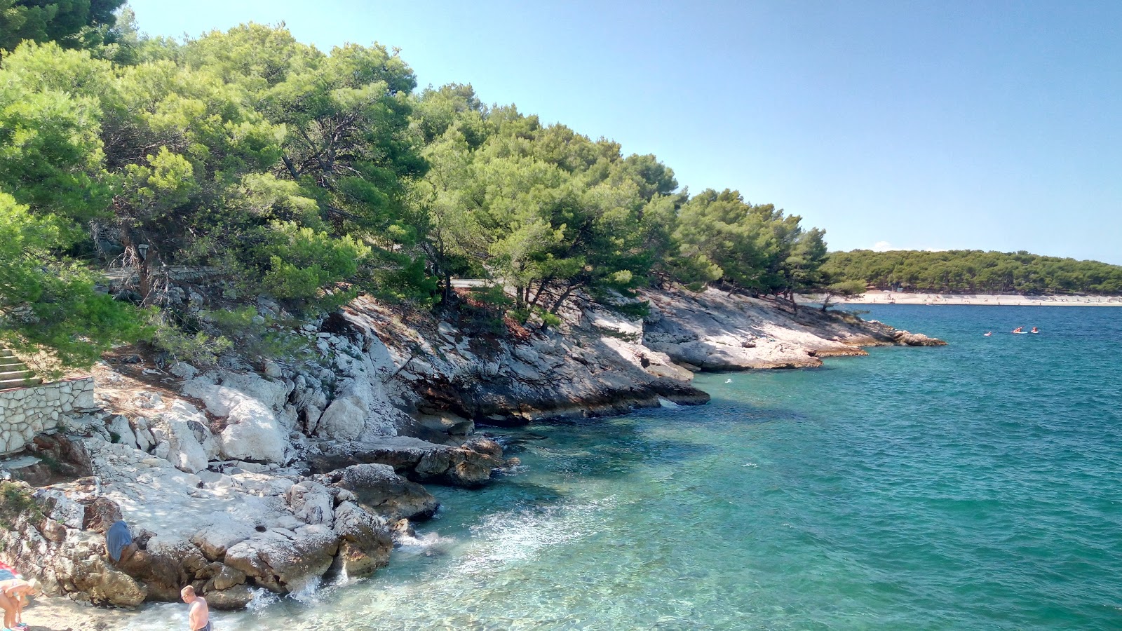 Foto van Dagna beach met turquoise puur water oppervlakte
