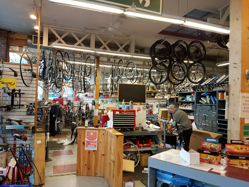 Bicycle Store «Belmont Wheelworks», reviews and photos, 480 Trapelo Rd, Belmont, MA 02478, USA