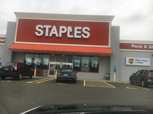 Staples, 85 N Main St, Branford, CT 06405, USA, 