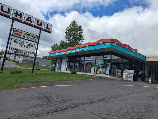 Truck Rental Agency «U-Haul Moving & Storage of New Windsor», reviews and photos, 300 Windsor Hwy, New Windsor, NY 12553, USA