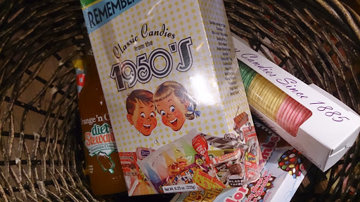 American Restaurant «Cracker Barrel Old Country Store», reviews and photos, 4680 Lenoir Ave, Jacksonville, FL 32216, USA