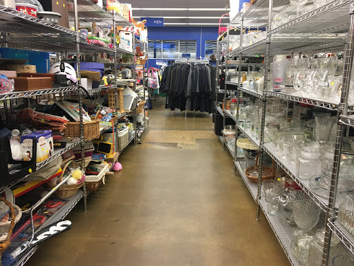Thrift Store «Goodwill Industries Store & Donation Center Bound Brook», reviews and photos, 509 W Union Ave, Bound Brook, NJ 08805, USA