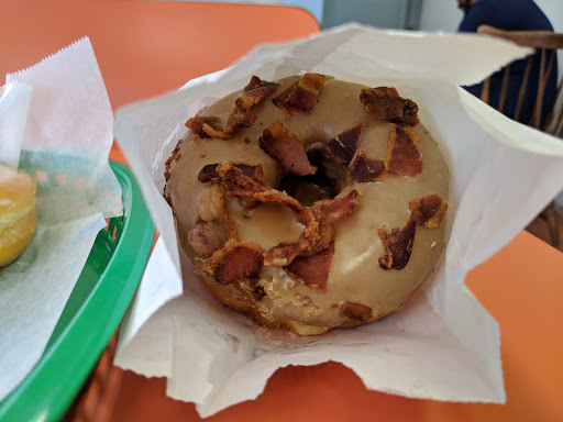 Donut Shop «Alvernon Donut Shop», reviews and photos, 1450 S Alvernon Way, Tucson, AZ 85711, USA