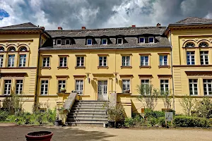 Gutshaus Lichterfelde image