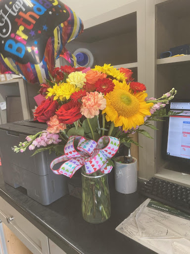 Florist «Flowers By Roberta», reviews and photos, 315 N 9th St, Midlothian, TX 76065, USA