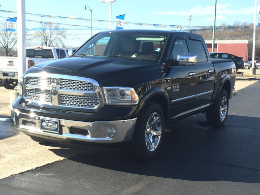 Car Dealer «Tony Knight Autoplex», reviews and photos, 955 N Riverside Dr, Clarksville, TN 37040, USA