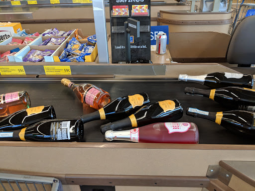 Supermarket «ALDI», reviews and photos, 801 Interstate Dr, Champaign, IL 61822, USA